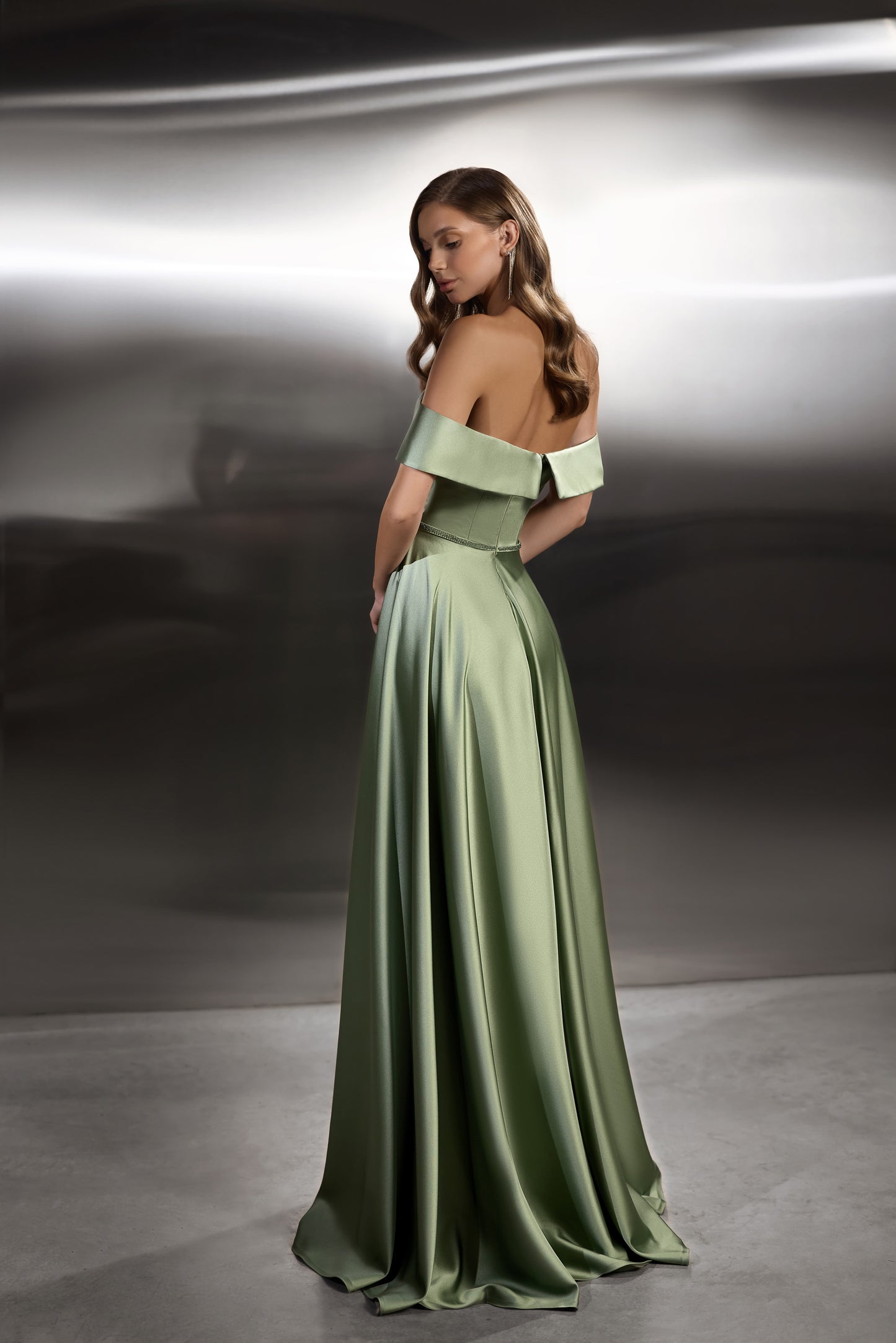 EMERALD GRACE